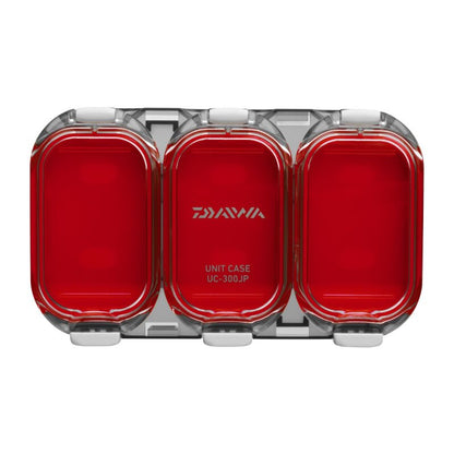 DAIWA Box Waterproof Sealed 3 Rooms Deep 11x6,5x1,8cm Red Smoke